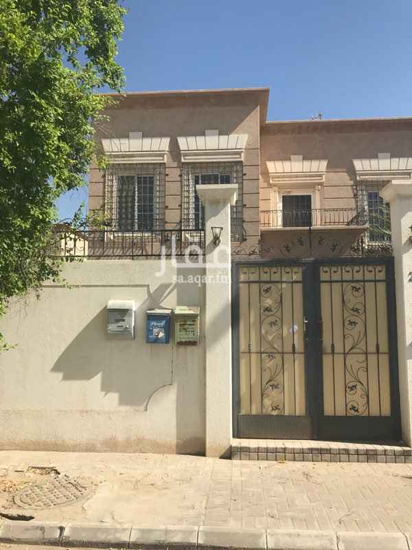 1589409 فيلا للايجار بحي الفاخرية ١
المساحه ٥٤٠ متر الواجهه جنوبيه
مكون من : حوش كبير ومجلس وعرفه طعام وصاله ومخزن
الدور الاول ٤ نوم وصلله كبيره
الملحق غرفه وغرفه للشغاله وغرفة غسيل
الفيلا مطبخها راكب باجهزته ومكيفه وبها اثاث
الموقع ممتاز جدا والمساحات كبيره
للتواصل : ٠٥٥٠١٩٨٨٨١