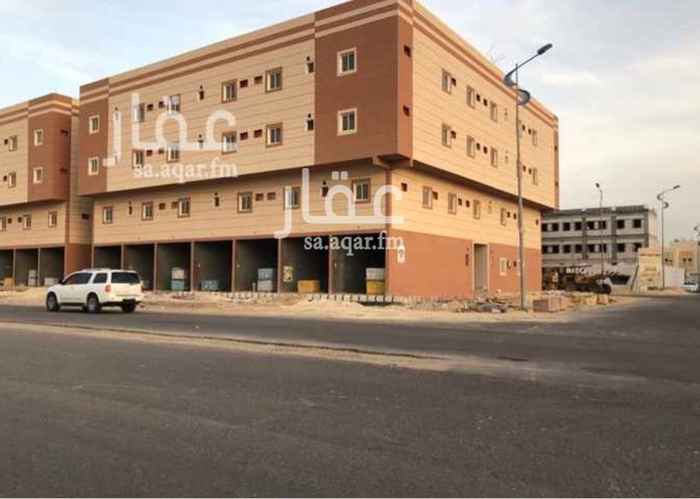 923635 عمارة للإيجار ( جديدة )
عبارة عن = 29 شقة
كل شقة عبارة عن :
3 غرف
1 صالة
1 مطبخ
2 دورة مياه
• يوجد في العمارة مصعد
• مع إعطاء المستأجر شهرين مجاناً
الموقع :
الدمام - الشعلة - شارع الإمام محمد بن عبدالوهاب .
للإستفسار :
0550278111