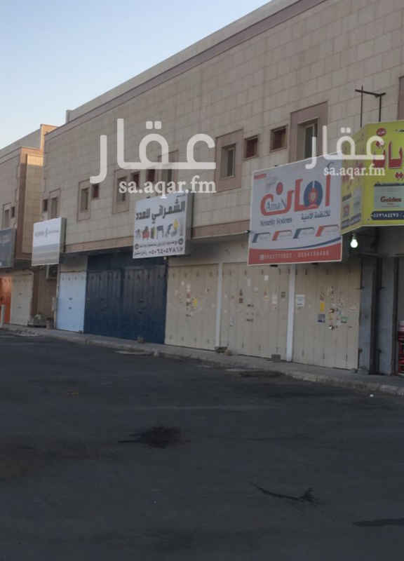 1371335 عمارة للإيجار ( جديدة ) :
• عبارة عن :
18 غرفه .
• كل غرفة عبارة عن :
مساحة الغرفة = 36 م٢
كل غرفة بدورة مياه مستقلة ومغسلة .
الموقع :
الرياض - السلي - شارع اسطنبول .
للإستفسار :
0550278111