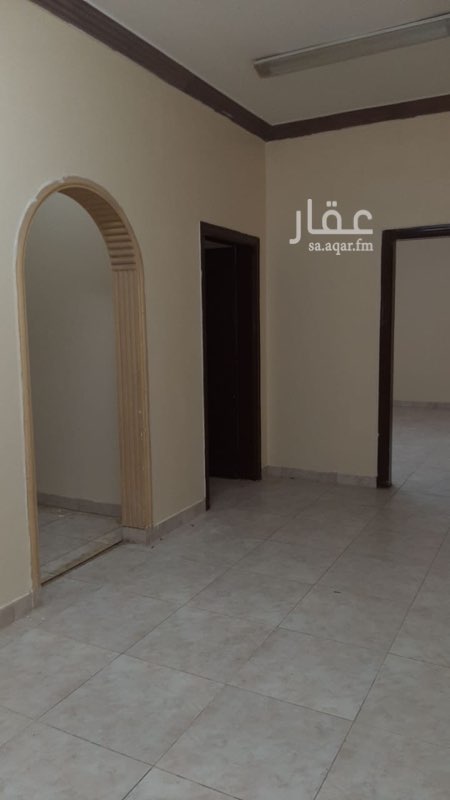 1721782 شقة للإيجار
عبارة عن :
3 غرف.
1 صالة .
2 دورة مياه.
1 مطبخ.
بالإضافة إلى :
- الماء + الغاز مركزي ( مجاناً ) .
- إعطاء المستأجر 15 يوم مجاناً .
للاستفسار :
0556258886