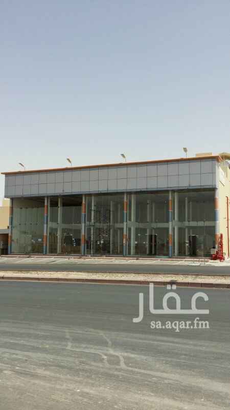 598472 عماره للبيع في الرياض نمار حي العوالي
ه فتحات كل فتحه ميزانين الواجهه كلادنق ومركب واجهة المحلات بالزجاج