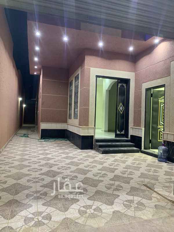 1699322 فله للايجار درج داخلي + غرفة خادمه وسطح الفله جديده وديكورات والمطبخ جاهز
المبلغ ٤٥ الف دفعتين