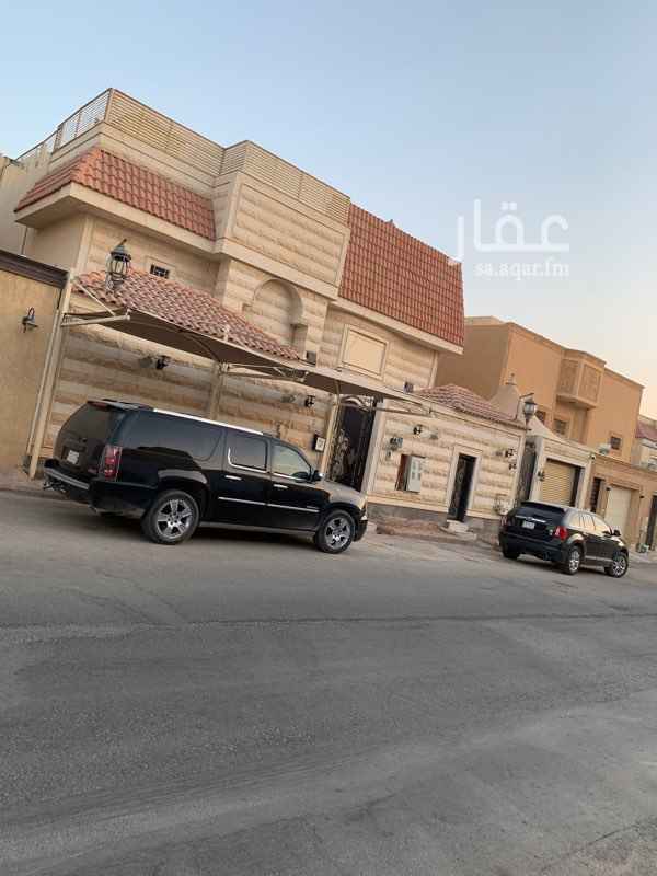1749802 العمر ٨ سنوات تقريباً بناء شخصي ٣ ادوار الصطح عباره عن شلالات ومجلس بطول البيت فيه مشب