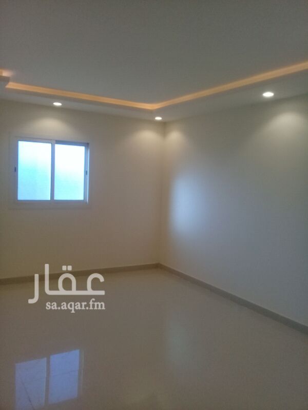 1469360 شقه للايجار شمال الرياض حي العارض شمال طريق الملك سلمان غرب طريق الملك عبدالعزيز جنوب الثمانين
تتكون من مجلس وصاله و 3غرف نوم
مطبخ راكب مكيفات راكبه
يوجد كثر من شقه في في نفس العماره نفس التصميم والمساحة يوجدفي الدور الارض و في الدور الاول والدور الثاني
للتواصل شركة الإيوان العقاريه
0554343734
0550380813