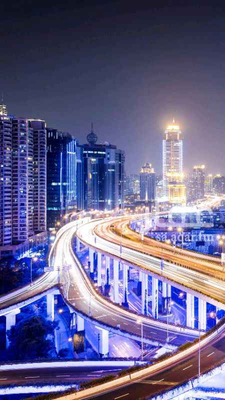 1580374 مطلوووووب عماره للبيع شمال او شرق الرياض لايهم عمرها مساحة 400متر فيها اربع شقق واربع محلات اواثلاثه للبيع بمليون ريال كااااش بدون بنك او اقساط+966551106747