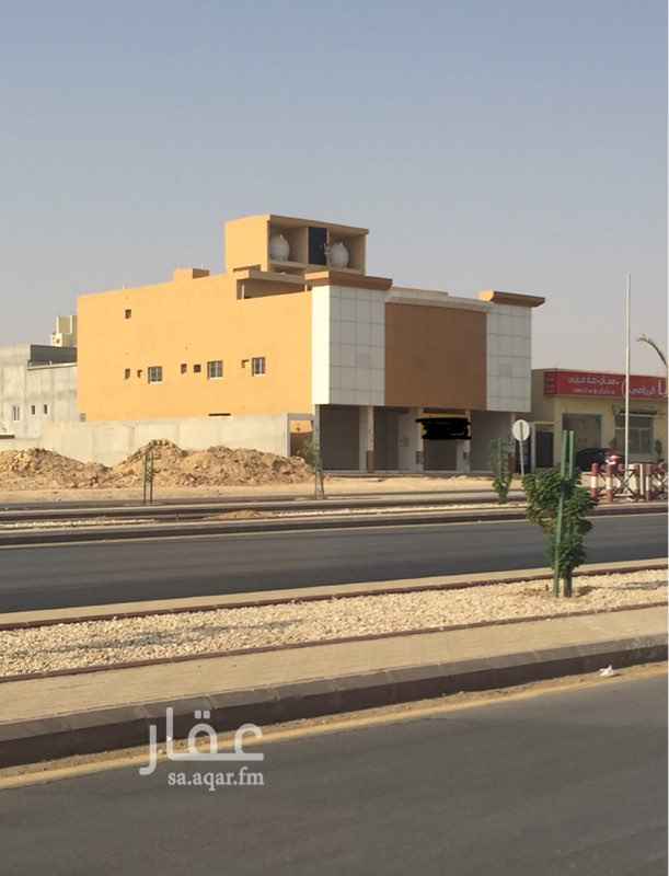1167945 عمارة تجارية جديده للأيجار بالكامل
عمارة تجارية للأيجار بالكامل المساحة ٦٠٠ م شارع شمالي ٦٠ يوجد بها ٧ شقق سكنيه و٤ محلات تجارية على السوم
الموقع تقع على شارع ٦٠ نجم الدين الأيوبي مقابل صرافات الراجحي حسب الصور المرفقه
🔴السعي في ذمة من يصل للعقار عن طريق هذا الاعلان