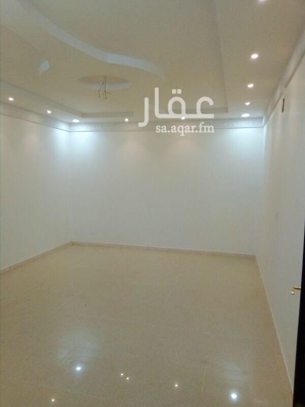 1284601 دور علوي عوائل للايجار في حي العارض مكونه من مجلس و مقلط و صالة و مطبخ راكب و مكيفات راكبه و غرفتين نوم و ٣حمام و ايجارها ٢٣الف دفعتين . مكتب عالم العين للعقارات نستقبل عروضكم و نلبي طلباتكم