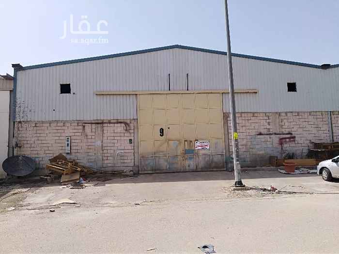 1553678 ورشه للايجار بصناعية الدائري بالقرب من الدائري الشرقي
للتواصل0539000570