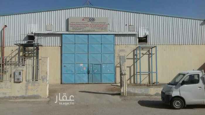 1556789 ورشة للايجار مساحتها 750م في مخطط الفهد يوجد بها دفاع مدني رش الي
رقم التواصل : 0502444460