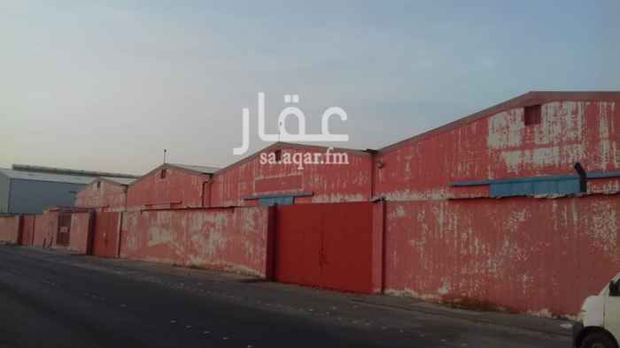 1679876 مستودع للايجار مساحتة ٦٧٥٠ متر علي شارع اسطنبول عبارة عن اربعة مستودعات يوجد به عدد ١٥ ميكف مركزي ومولد كهرباء احتياطي السعر ٩٥٤ الف ريال قابل للتفاوض
للتواصل : 0502444460