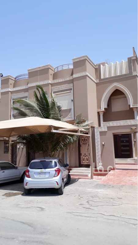 1118314 فيلا راقية بحي الياقوت ١ بجدة للعوائل ..
تتكون الفيلا من :
- الدور الاول : مجلسين + مطبخ + ٢ دورات مياه + غرفة طعام
- الدور الثاني : اربع غرف + صالة + ٣ دورات مياه + غرفة غسيل
- السطح : غرفة + دورة مياه .. الباقي سطح
* يوجد مصعد داخل الفيلا
* بسعر ١٣٠ الف ريال فقط
* مفروشة
* يوجد مسبح
للتواصل : 0550507540