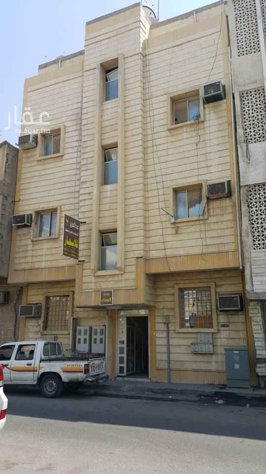 1583276 غرفه بحمام خاص بها نظام شهري يبدء من 550 الى 700
مع تكييف شباك غير مفروشة