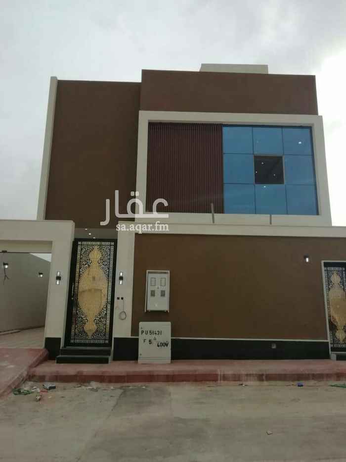 1695290 للبيع فيلا بحي القيروان
المساحه ٣٢٢متر اطول الارض ١٤×٢٣ شرقيه شارع ١٥متر
نظام درج صاله مع شقه مستقلا
الدور الارضي مدخل سياره وغرفة سواق ملحق حديقه مجلس رجال مع حمام ومغاسل ومجلس نساء وصاله كبيره بحمام ومغاسل ومطبخ داخلي وخارجي وغرفة خادمه وغرفة غسيل ومستودع
الدور الاول
٤اجنحه نوم وصاله كبير وبوفيه مفتوح
الدور الثاني سطح خاص لها للفله
الشقه ٣غرف وصاله وحمامين ومدخل مستقل
الحد مليون و٦٠٠الف صافي
للمزيد يرجو الاتصال