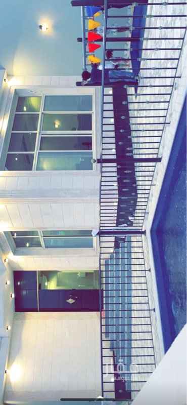 1563236 مساحة الشالية٤٥٠ م
مسبح
جاكوزي
العاب مائيةصغيرة
مطبخ متكامل مع الاجهزة
طاولة طعام ٨ كراسي
الدورالثاني غرف نوم رئيسية بحمام وغرفةاطفال،
مطل على المسابح
(& نظام صوتي متكامل مع الجهاز &)
مجلس كبيرمفتوح على صالة الطعام والمطبخ
جلسة مطله من فوق المسبح
شواية
جلسات خارجية
مدخل سيارة خاص
استقلاليه تامه
غرفة سائق
تكييف مركزي