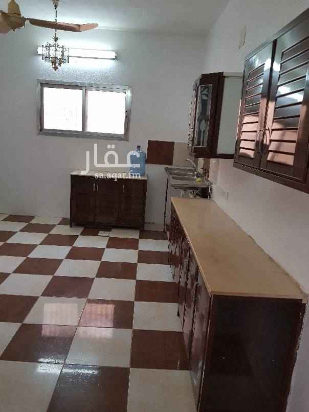 1537539 دور علوي مجدد بالكامل ونظيف
يوجد مكيفات سبلت راكبه في جميع الغرف
قابل للتفاوض