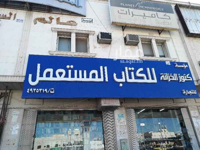 1395949 للايجار مكتب تجاري حي الصفاء مقابل اسواق المجد في الدورالاول مطله على الشارع
4غرف وحمامين ومطبخ
الإيجار 23الف