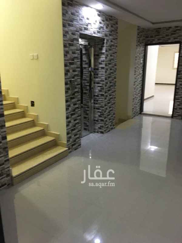1590332 شقةجديدة ممتازة التشطيب سوبر لوكس3 غرف نوم ومجلس وصالة مستودع 3 حماماتقريبة جدا من الخدمات