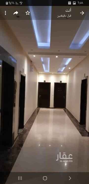 1676505 للبيع شقة سكنية بحي الملقا
جنوب سلمان وشمال انس بن مالك شرق الخير وغرب طريق الملك فهد
مساحة 130م
زاوية غرباً شارع ١٥ وجنوباً شارع ٣٠
شقه دور ارضي واجهه اماميه على زاويه
٤ غرف وصاله ودورتين مياه ومطبخ مستقل
جديده
حي راقي متكامل الخدمات وقريب من الطرق الرئيسية
سوم البيع 500 الف ريال