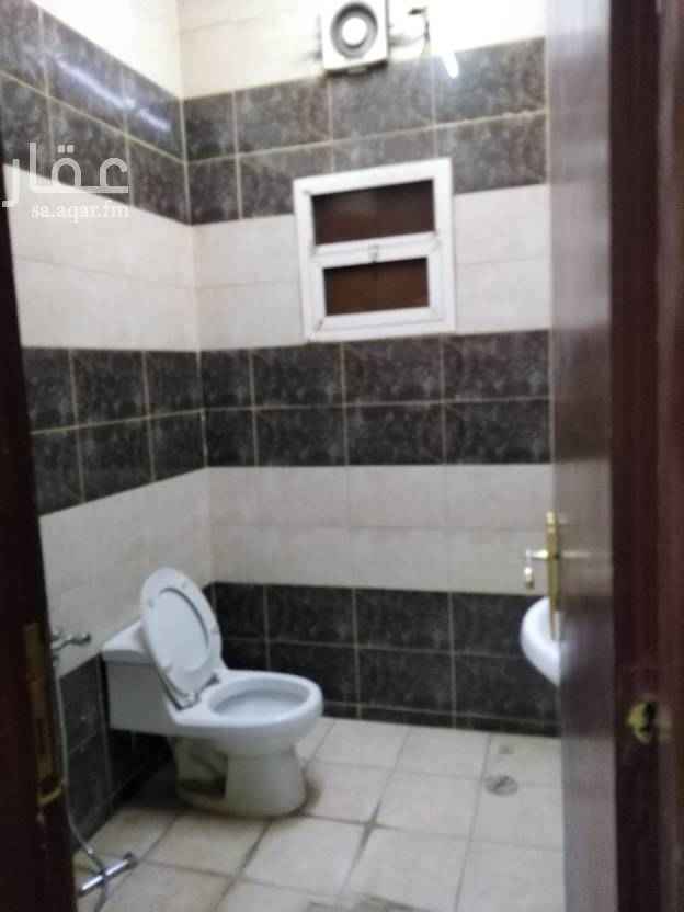 1739207 للايجار شقه تتكون من غرفه وصاله ومطبخ وحمام عزاب