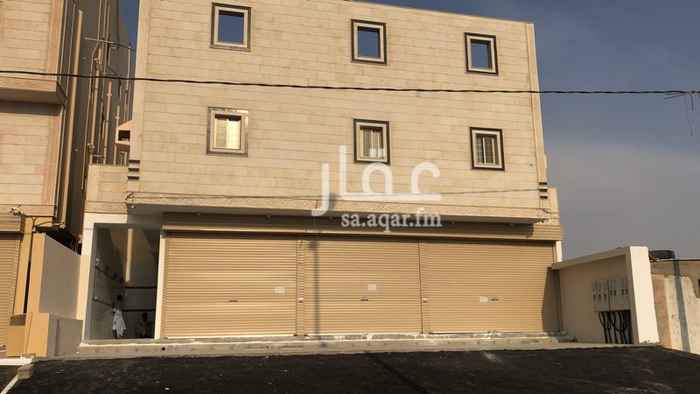 1757188 يوجد لدينا محلات تجارية عدد (3)محلات للإيجار في الخمرة (القرينية)بسعر مغري جدا على شارع 32م رقم المخطط 101/ب/1400
العمارة بصك ورخصة بناء يمكن استخراج رخصة بلدية على المحل وكل محل بعداد كهرباء مستقل يمكن تاجير محل او اكثر
- سوبر ماركت
- مغاسل
- بوفيه
- حلاق وغيرها ،........
مع امكانية تاجير الشقتين خلف المحلات حسب الرغبه لتكون تابع للمحلات (الدور الارضي بالكامل)
* المساحة الاجماليه للمحلات الثلاثه مجتمعه 80 متر مربع
الموقع الخمره - غرب طريق جيزان بجوار المنطقه الصناعيه
* الواجهة:غربي على ش