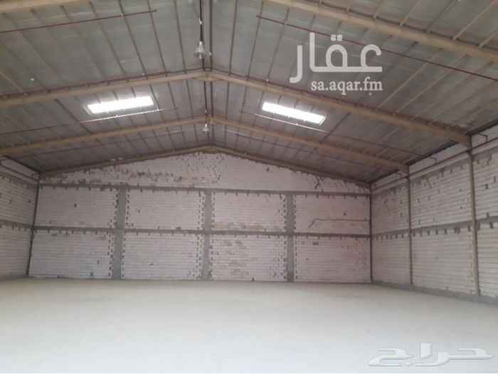 1383636 للبيع مستودع بمخطط رنا
مساحه ٨٤٠ متر
المستودع مكتمل الاوراق دفاع مدني خطورة متوسطة
سيم ب ١٢٨٠٠٠٠