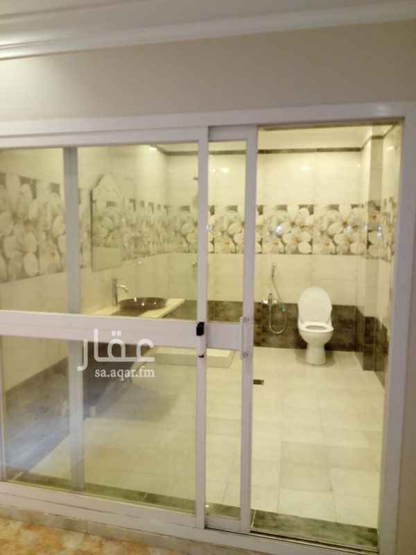 1293002 فلة للايجار شارعين مجدودة. بكامل. تشطيب. للتواصل. بنا.
0551001090
