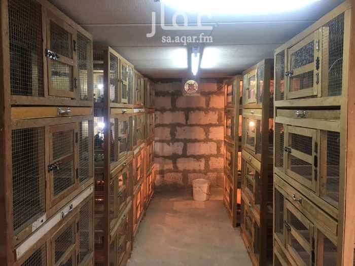 1112440 بسم الله والصلاة والسلام على رسول الله<br>للبيع مزرعة بمنطقة الرياض حي هيت مخرج 11 مساحتها الاجمالية 15000 متر مسورة من الخارج بجدار 3 متر مع وجود شائك