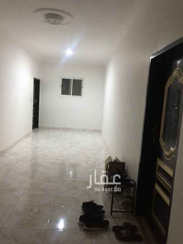 916809 فرصه للمستثمرين
للبيع عماره سكنيه تجاريه مجدده موقع ممتاز جدا
علي شارع حيوي جدا تتكون من
6 مؤجره بالكامل عوائل
6 محلات مؤجره بالكامل
دخلها 300 الف ريال
مكتب الزويد يرحب بكم 👍🌹
0551111228