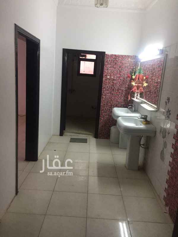 1287538 للإيجار شقه حي الخليج