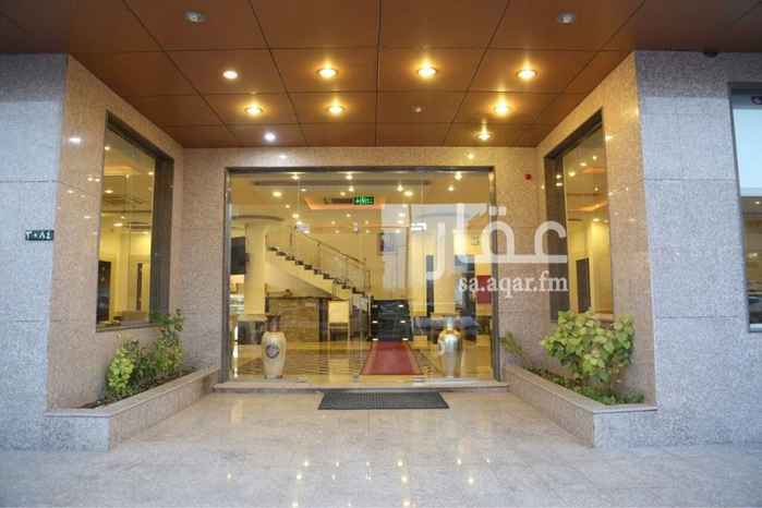 1684315 سماء النخيل شقق مناسبة للعوائل
بالقرب من سوق غرناطة - ومستشفي المواساه - والمطار
تتوفر جميع الخدمات الي باب الشقة - بقالة - مطاعم - مغسله
شقة متكامله من ثلاث غرف وصاله وحمامين
لتواصل جوال / 0551150510