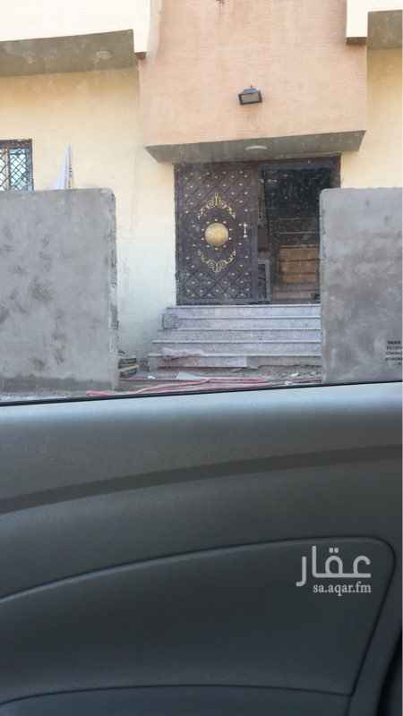 1707553 غرفتين صاله مطبخ دورة مياه حوش خاص الشقه
الشقه في الملحق
٠٥٥٤٤٩٧٥٦٥