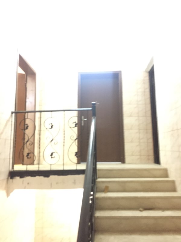 1386327 سطح