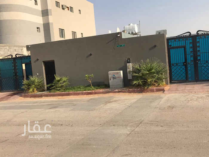 1668769 للبيع او التأجير للاستثمار بتصميم حدبث في حي الرمال في الشرق الشمالي في الرياض مساحته ٥٥٠ م
قسمين الكببر : يتكون من غرفتين داخليتين ودورتين مياه ومطبخ ومسبح وصالة وغرفة خارجية ودورة مياه ومساحة خضراء
القسم الصغير غرفة ودورة مياه ومطبخ وصالة ومساحة خضرا
البيع حد مليون و ٢٠٠الف