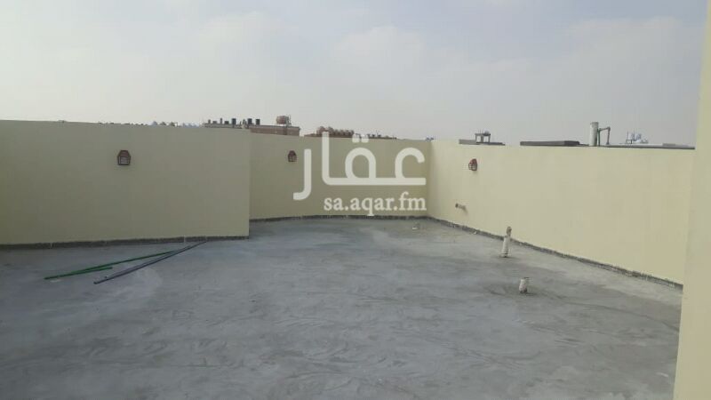 1367636 فيلا للاجار في حي الصواري منطقة الخبر العزيزيه مكونه من 5غرف نوم وملحق مكون من غرفتين وحمام وغرفة غسيل شغل ممتاز جدا