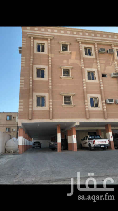 1583231 شقه جديده تمليك للبيع دور أول تطل على جامع كبير وحديقه تحت الإنشاء ومدخلين مجلس ومطبخ وصاله و٣ دورات مياه وغرفتين نوم وحده ماستر بدورة مياه تشطيب راقي وديكورات جبس بورد مصعد وموقف خاص ماء حلو وصرف صحي موقع مميز قرب الخدمات وليان هايبر وصالة القوه ويوجد ضمان على الهيكل الإنشائي والسباكه والكهرباء