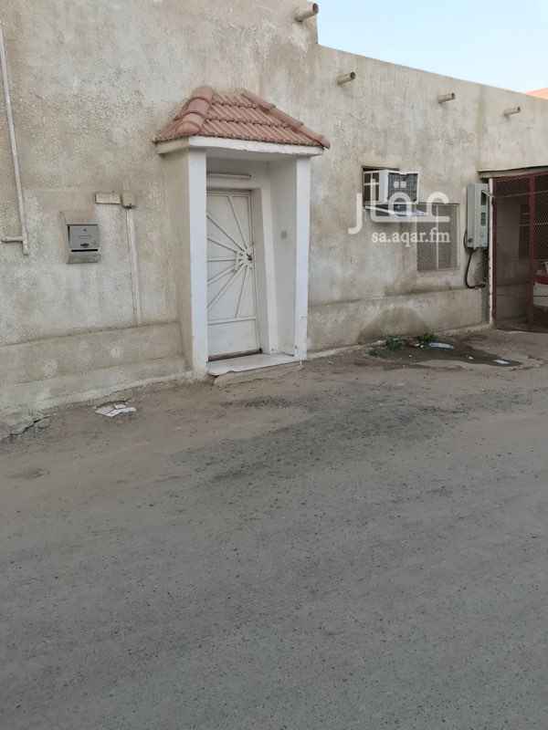906977 للايجار منزل شعبي في حي الربوة شارع الامير ماجد جنوب قاعه الكريستال خلف غاز الامل مكون من غرفتين وصاله وحمام ومطبخ
الايجار شهري 1400 ريال شامل الكهرباء والماء والصرف الصحي
للتواصل 0551460170 عوائل فقط