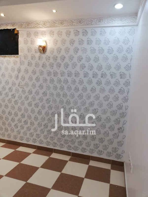 1510937 الدور بدون سطح عبارة عن غرفتين نوم ومجلس ومقلط وصاله ومطبخ ودورتين مياه + مستودع للاستفسار :
0537600990
0551469900
0538322112
العرض رقم : 245