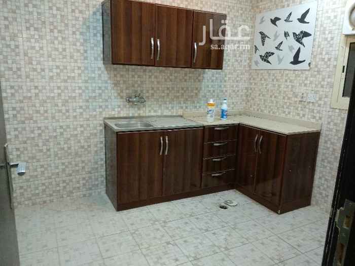 1761228 شقة لعائلة صغيرة
قريبة من منتزه الملك عبدالله بالملز
قرببة من الخدمات العامة
سهولة الوصول إليها