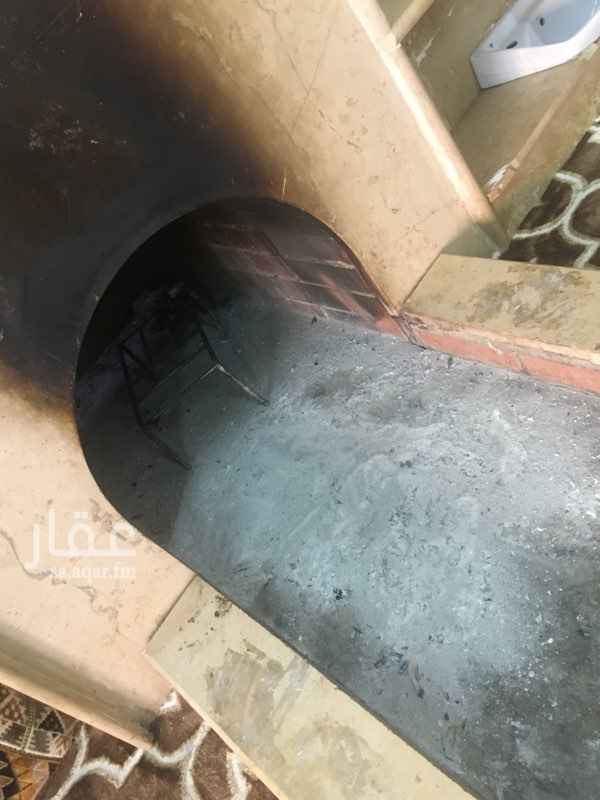 1346937 ملحق ودور فوقاني شقق ٢ سطح ادور الفوقاني ٢غارفه صاله١
الدور الثاني غرفه وحده صاله ١دورة مياه ١ ودور الال بعد دورة مياه١ بس ١٠٠٠٠٠٠