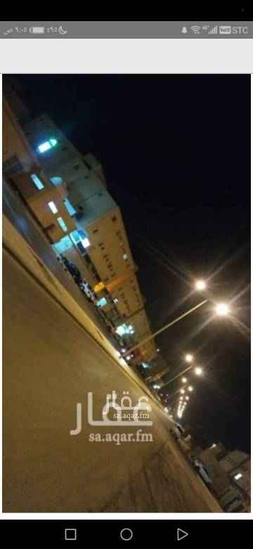 1456637 محلات تجارية للبيع القصيم شمال بريدة حي سلطانه مساحة المحل 30 م عمر العقار ست سنوات السعر قابل للتفاوض التواصل واتس