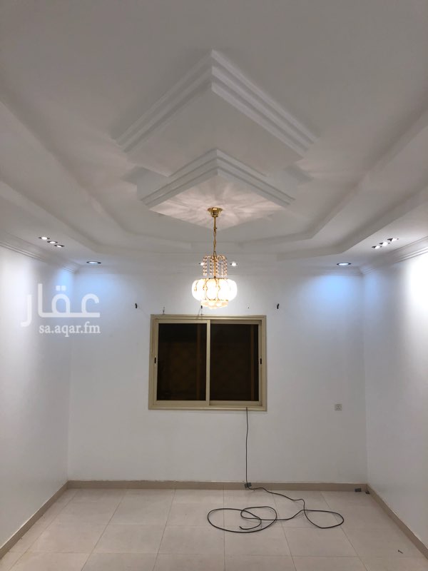 1620908 السلام عليكم
شقة دور اول داخل فله سكنيه
المطبخ راكب
الغاز مركزي
عداد الكهرب مستقل
موسس مكيفات سبلت
مدخلين رجال ونساء
مجلس ودوره مياه رجال وغساله
ممر على الصاله
غرفتين نوم متقابلتين بينهم دوره مياه
غرفه نوم رئيسيه ماستر بداخلها دوره مياه
الموقع خلف البسامي للنقليات و محطه لولوه المطار بمسافه كيلو ونص
قربها من المطار وحديقه المطار ومهرجان المطار
منتصفها بين ابها والخميس والاماكن السياحيه
بالقرب من مسجد
يفضل العرسان او حديثي الزواج على حسب رغبه المالك
0551866663. جوال