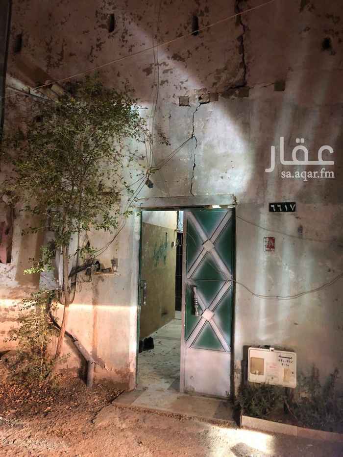1645915 بيت شعبي في المزاحمية عدد الغرف 9 ومطبخ و2 دورات مياه مساحته 250 م شارع 5 غربي
الحد 160000 الف بصك شرعي سكني اكتروني العمر كبير بظبط ما ادري الموقع غير دقيق التواصل واتساب فقط 0551895769