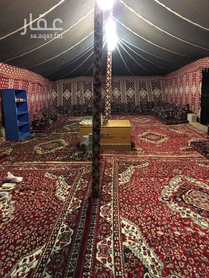 1476578 مخيم الأثير للإيجار اليومي ب اسعار مناسبه
يتميز مخيم الاثير بموقعه الهادي والبعيد عن الضوضاء وخصوصيه متكامله حيث لايوجد مخيمات كثيره بالموقع او متلاصقه
يتفرد وحده مقابل تل جبلي رائع مقابل منتزه الملك سلمان بــنــبــان
يتكون المخيم من قسمين وبالامكان جعل المخيم قسم واحد بالكامل
القسم الاول :
بيت شعر 6*13 بفرش رائع وراقي ويواجه في حال اقامة مناسبه
بيت شعر 6*4
دورة مياه افرنجي
دكه مقاس 6*6 بفرش ارضي وعلوي ومشب نار + بروجكتر
ملعب كرة طائره
القسم الثاني :
بيت شعر 6*4
ملعب كرة طائره
بيت شعر مقلط