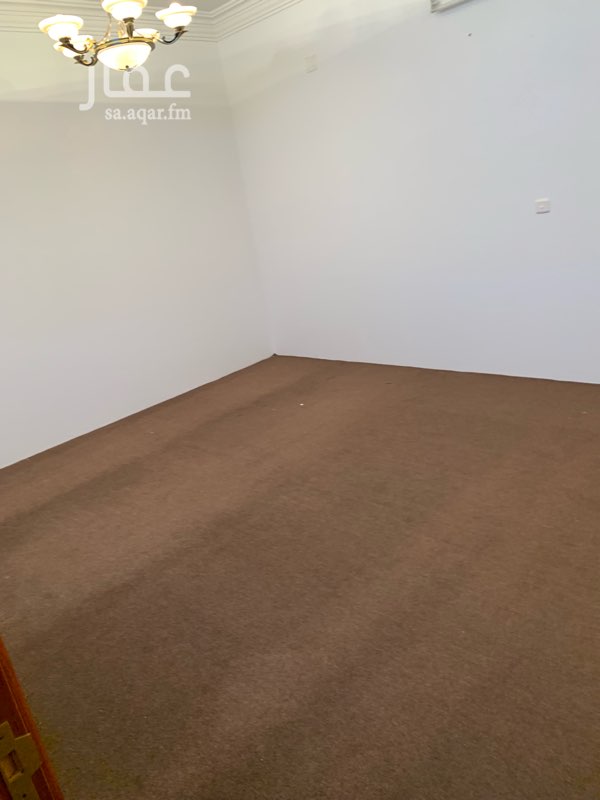 1685504 السلام عليكم ورحمة الله بركاته
متوفر شقة عوائل للايجار السنوي او الشهري غير مؤثثه شاملة الماء بالطابق الثالث
عداد كهرباء مستقل
تتكون من
4 غرف وحمامين ومطبخ مركب جاهز وصاله
ب
الموقع : ابها حي القرى طريق الملك فيصل (خط الطائف) خلف بنك الراجحي
للايجار السنوي :16000
للتواصل
0555755877