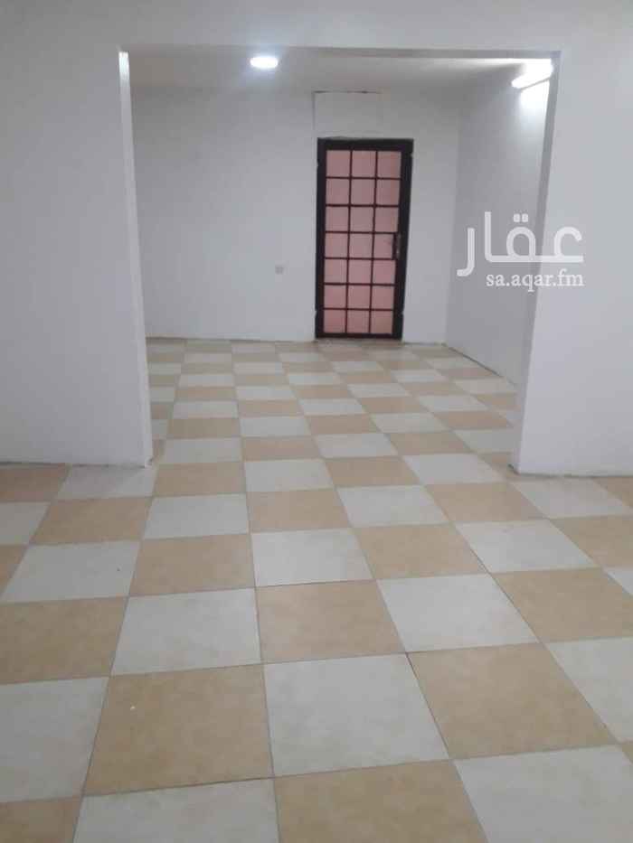 1674933 موقع مميز جدا واسعه مجدده قريبه من الخدمات