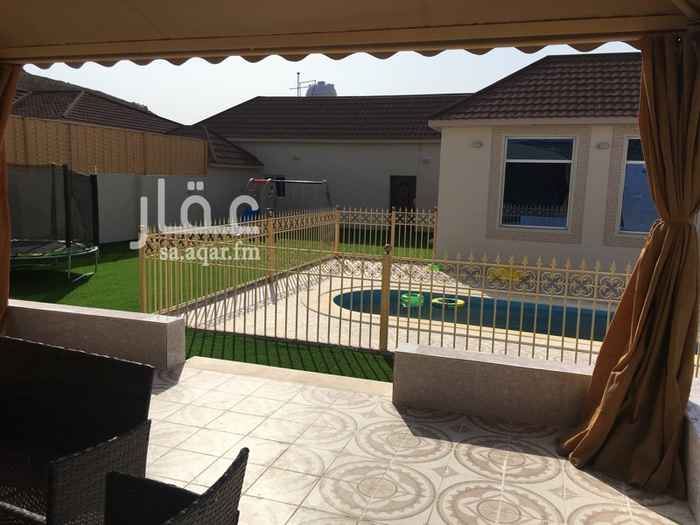 1695539 استراحة مكونة من قسمين ( رجال ونساء )
قسم النساء يتكون من : مسبح + جلسة خارجية مفتوحة مطلة على المسبح + ملاهي اطفال + استديو مطل على المسبح والملاهي +مجلس نساء + مطبخ أمريكي. عدد 2 دورات مياه ومغاسل.
قسم الرجال يتكون من : مجلس رجال + استوديو + مطبخ أمريكي + غرفة نوم + حديقة بها مشب ومدخنة وحفرة مندي. عدد 2 دورات مياه ومغاسل.