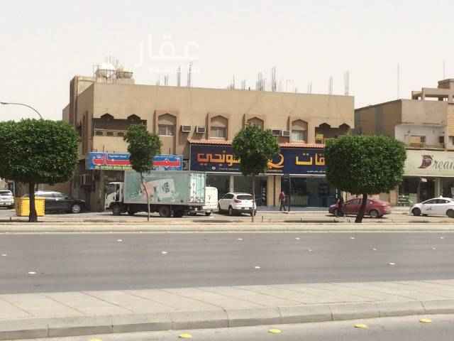 1690743 يوجد ثلاث شقق عزاب في عمارة واحدة
مكونة الشقة ( ٣ غرف وصالة و٢ حمام ومطبخ) في الطابق الاول عدادات الكهرباء مستقلة
سعر الشقة ٢٣ الف دفعتين .
للتواصل والمعاينة يرجى الاتصال على رقم الجوال هذا
٠٥٥٥٢٢٢٤٣١