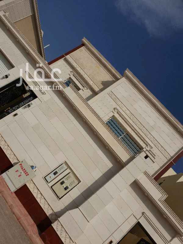 1290310 فيلا للإيجار درج داخلي وباب رجال وباب حريم مستقل وذلك لوجود مساحة ستة أمتار بيني وبين جاري الدور السفلي يوجد فيه حوش ومشب ومجلس رجال ومقلط وصالة نساء ومطبخ ومخزن وغرفة كبار سن مع حمامها الخاص ودورة مياه لصالة النساء ودورة مياه للمشب خارجيه ودورة مياه لمجلس الرجال وبالدور الثاني يوجد أربع غرف وحمام إثنين منهن غرف سوبر وبالدور الثالث يوجد غرفة خادمة وحمامه وغسيل وحوش بالإضافة الى غرفة سائق
للتواصل على رقم 0552229893 أبومشعل
الرجاء مراعاة أوقات الإتصال وشكرا