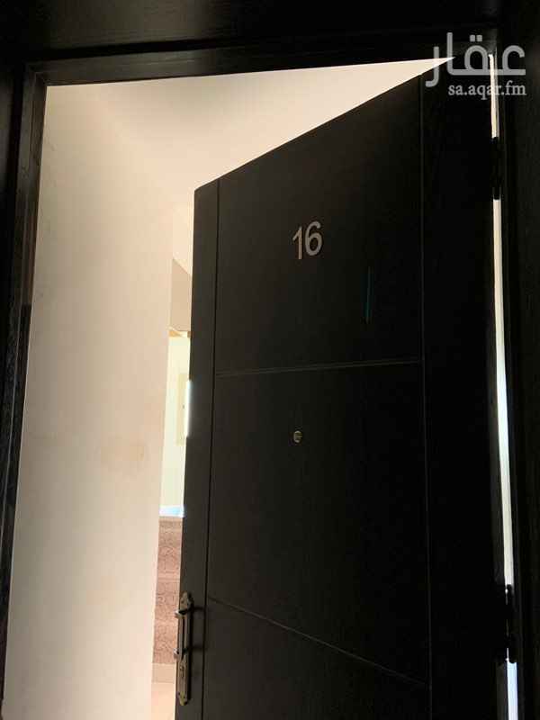 1642211 شقق حديثه فاخر بتصميم عصري وموقع مميز .
الموقع حي الورود ظهير طريق الملك عبدالله خلف بنك الرياض
المكونات
شقه رقم ١٦
الشقه عباره عن غرفتين داخل كل غرفه دورات مياه مع غرفة غسيل ملابس وصاله ومطبخ امريكي
المزايا
كاميرات مراقبه
أرضيات رخام وبورسلان
حراسه على مدار الساعه
مصاعد
نظافه داخليه وخارجيه للمداخل
قريبه من جميع الخدمات
يمكنكم مشاهدة العروض على حساب
يوتيوب
توتير
انستقرام
سناب
@Layan_house1
