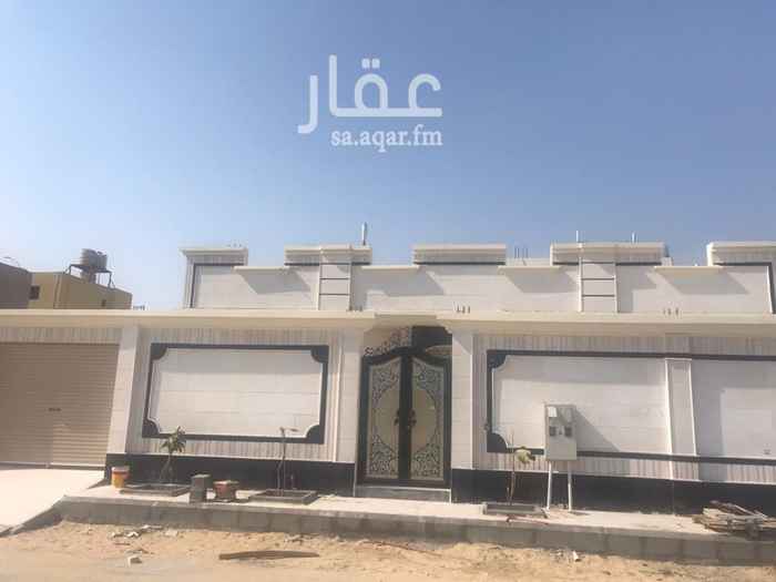 بيت للبيع في حي الجسر في الخبر